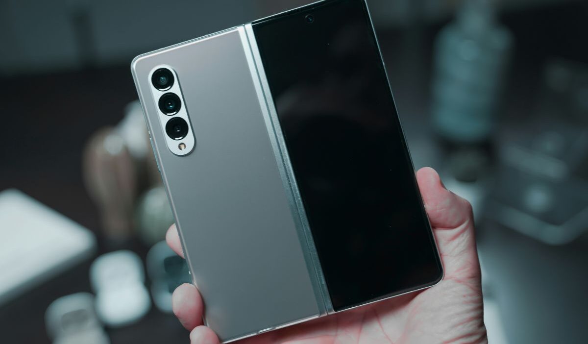 free-5g-government-phones-samsung-featured