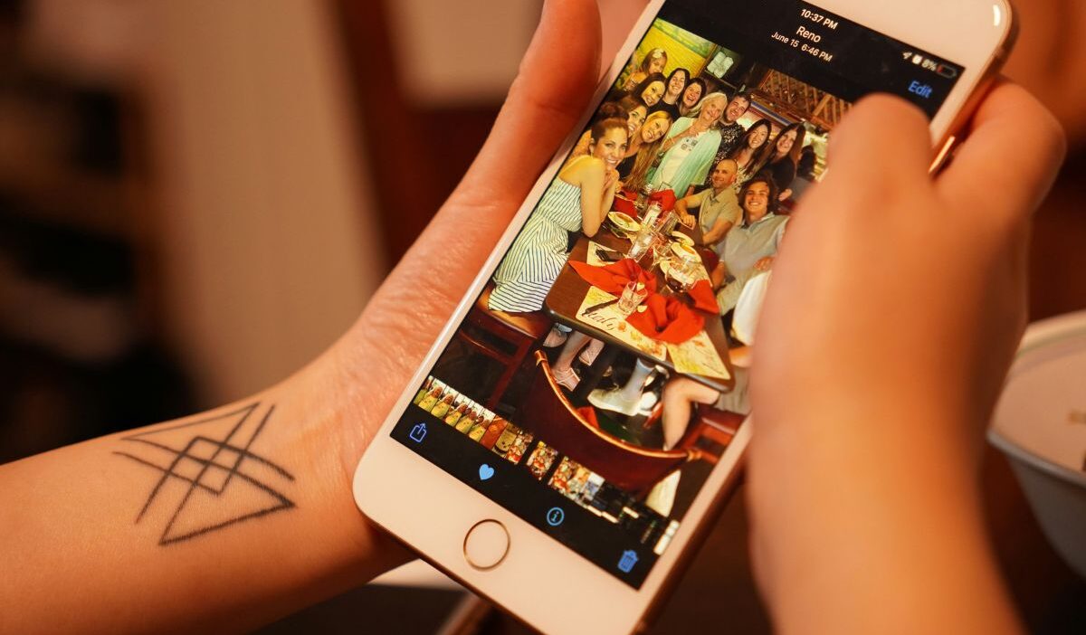 free-iphone-8-featured