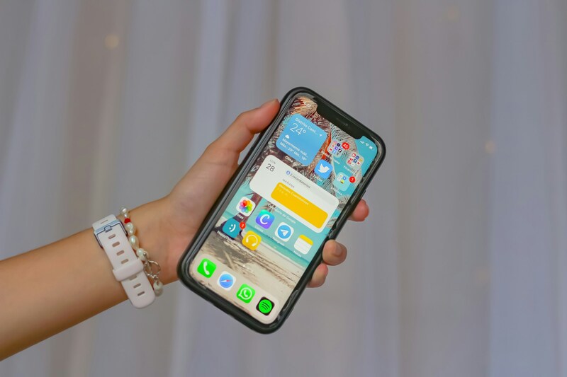 how to delete wallpaper on iphone in 2026