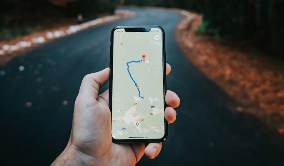 how to turn off location on iphone
