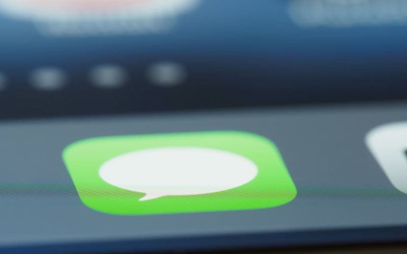 steps to silence notifications on iphone