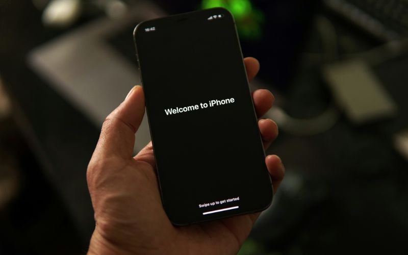 steps to turn off iphone