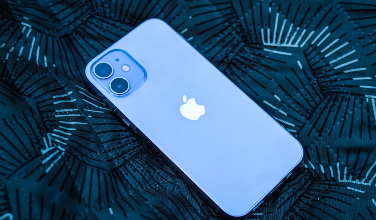 how long is an iphone 11