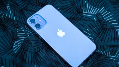 how long is an iphone 11