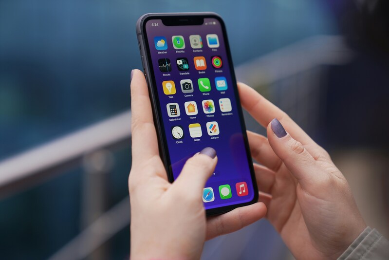 how to rename iphone
