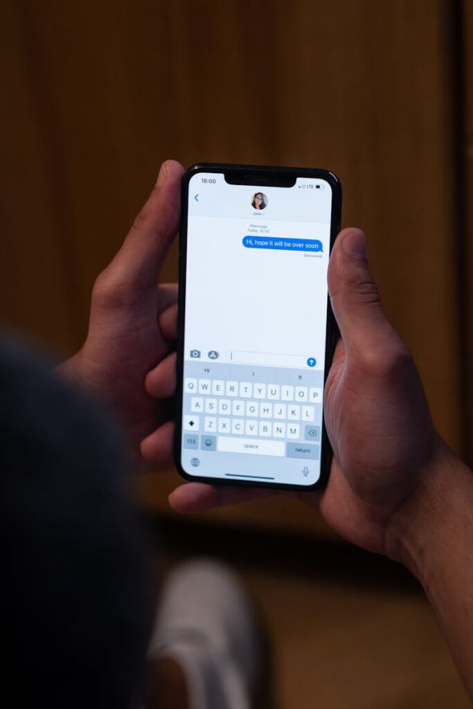 How do I know if my text message has been read or not?