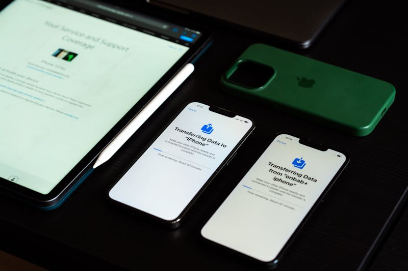 how to transfer data from one iPhone to another iPhone