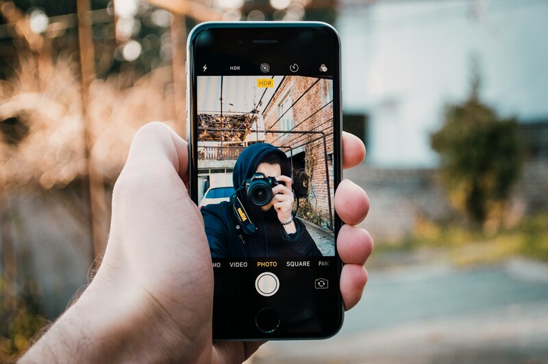 information on how to rotate photo on iPhone