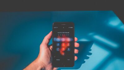 how to change phone password