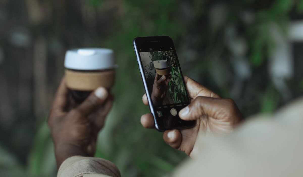 how to set timer on iphone camera