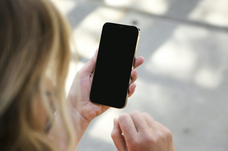 answer on how to set timer on iPhone camera