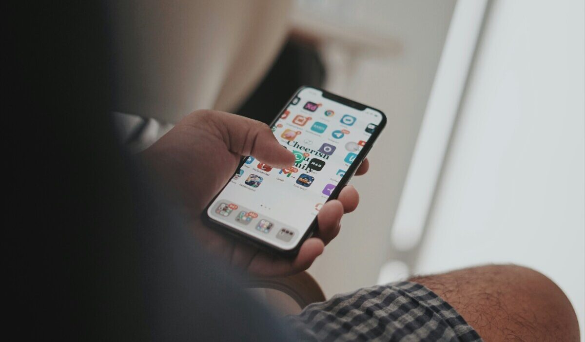 how-to-unlock-iphone-passcode-without-computer-2