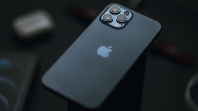 how to hide messages on iphone