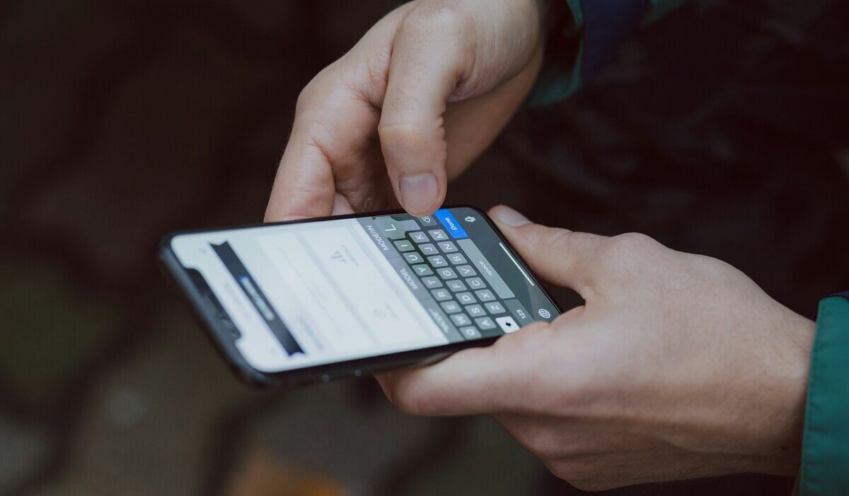 how to check if iphone is unlocked
