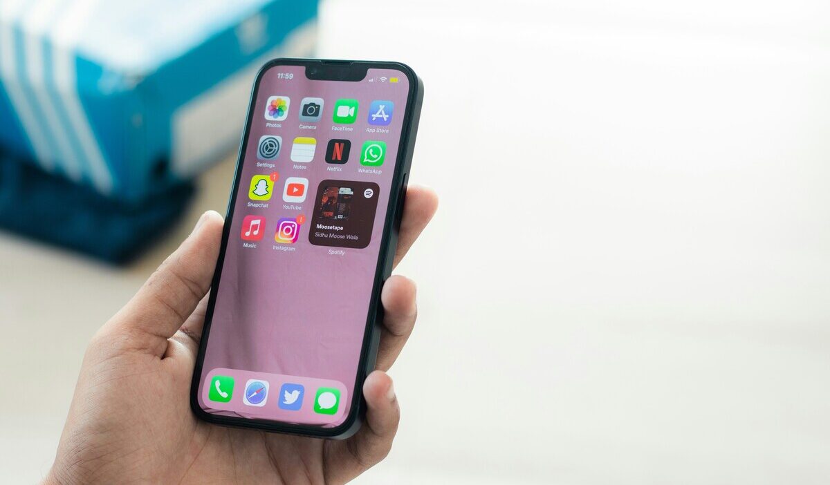 how to get rid of other storage on iphone