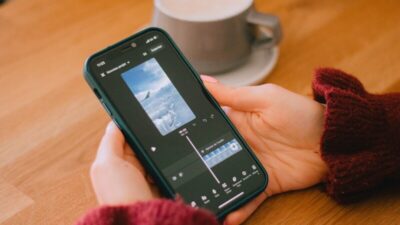 how to reverse a video on iphone
