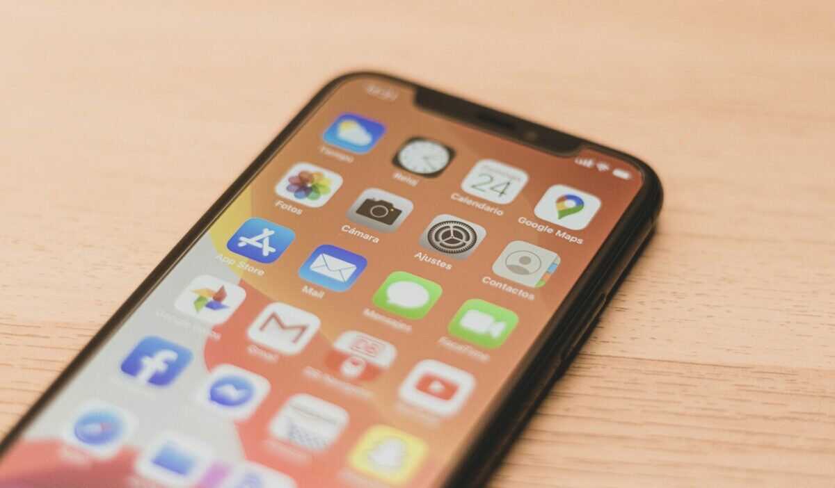 how to unsilence notifications on iphone