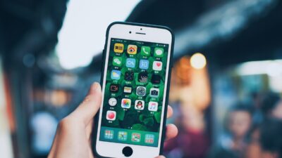 how to clear app cache on iphone