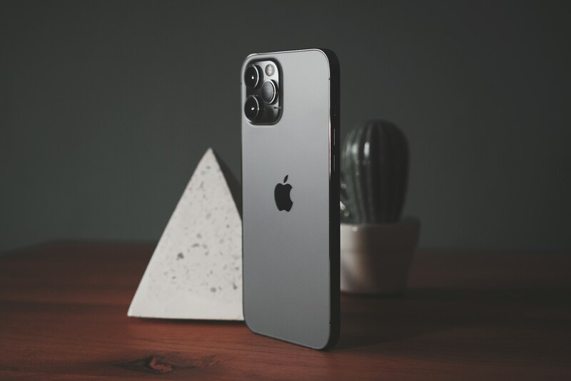 How to save stickers on iPhone guide